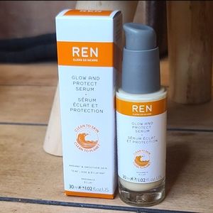 NIB - REN - Clean Skincare - Glow and Protect Serum - $70 - 30 ml FULL Sized